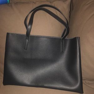 Black Vince Camuto bag